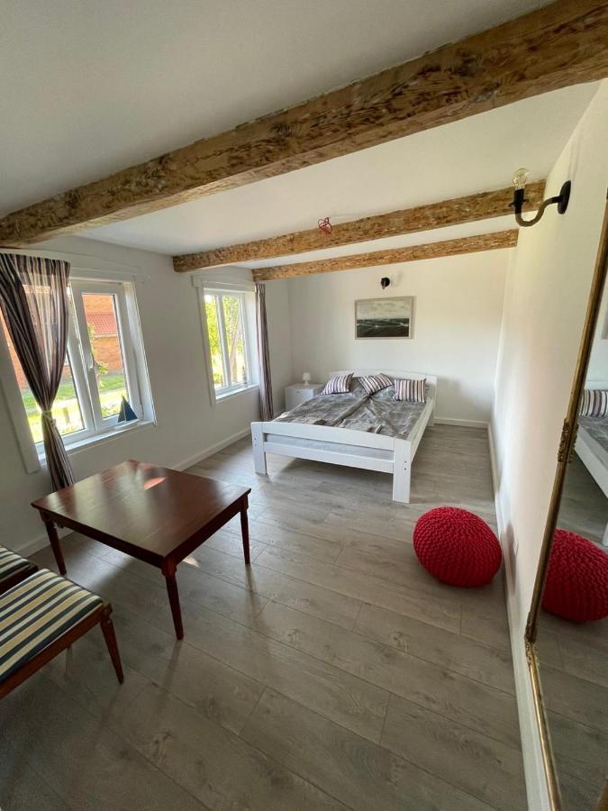 Rusnes Pakalnes Apartamentai Exterior photo